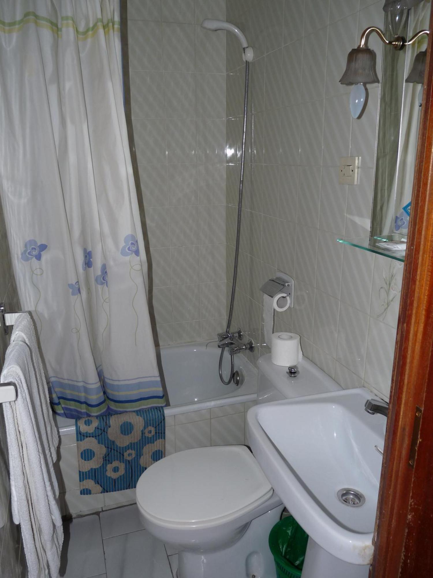 Hostal Fernandez Madrid Eksteriør bilde