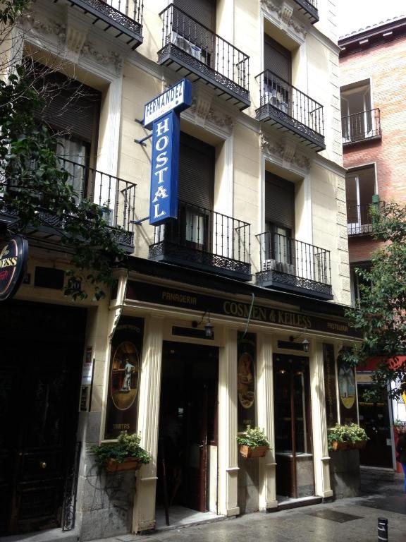 Hostal Fernandez Madrid Eksteriør bilde