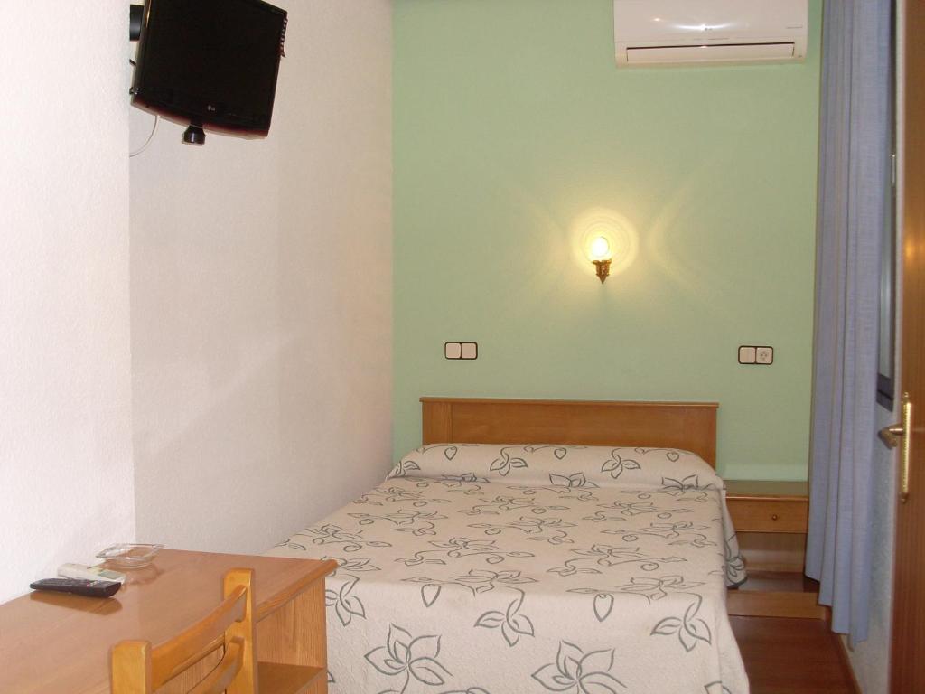 Hostal Fernandez Madrid Eksteriør bilde